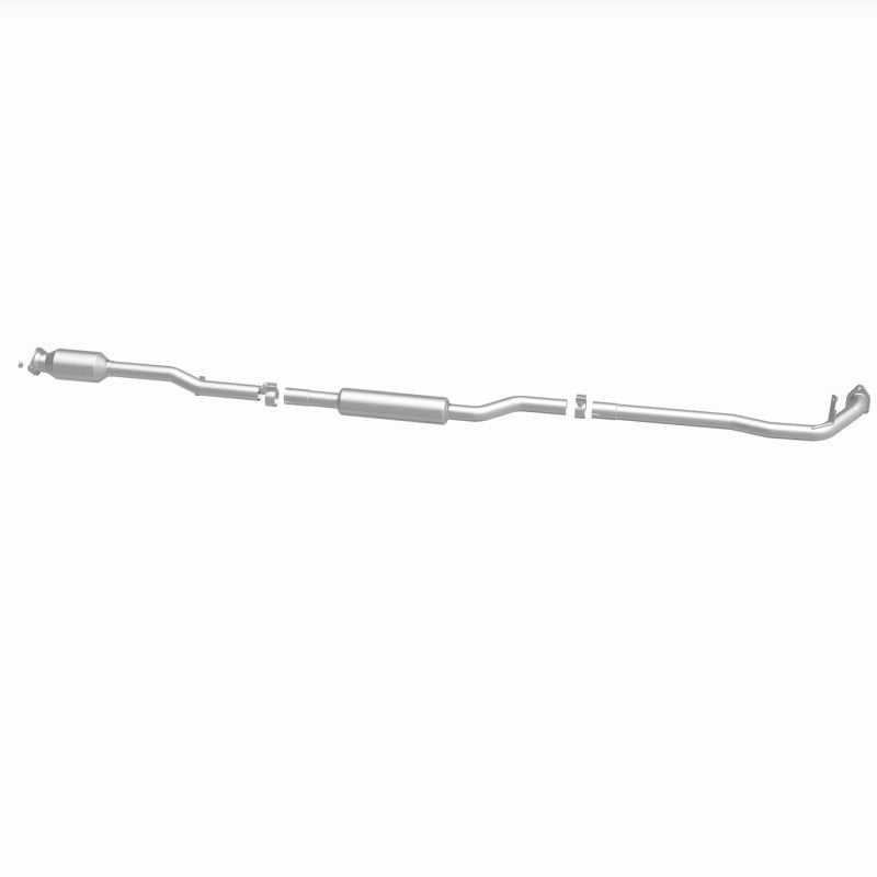 MagnaFlow 14-18 Mitsubishi Outlander Underbody 2.4L AWD Direct Fit Catalytic Converter - 280651