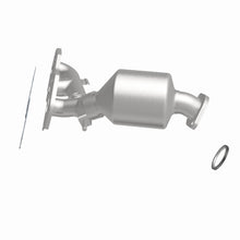Load image into Gallery viewer, MagnaFlow 12-15 Venza 3.5 Manifold Direct Fit Converter - 52580