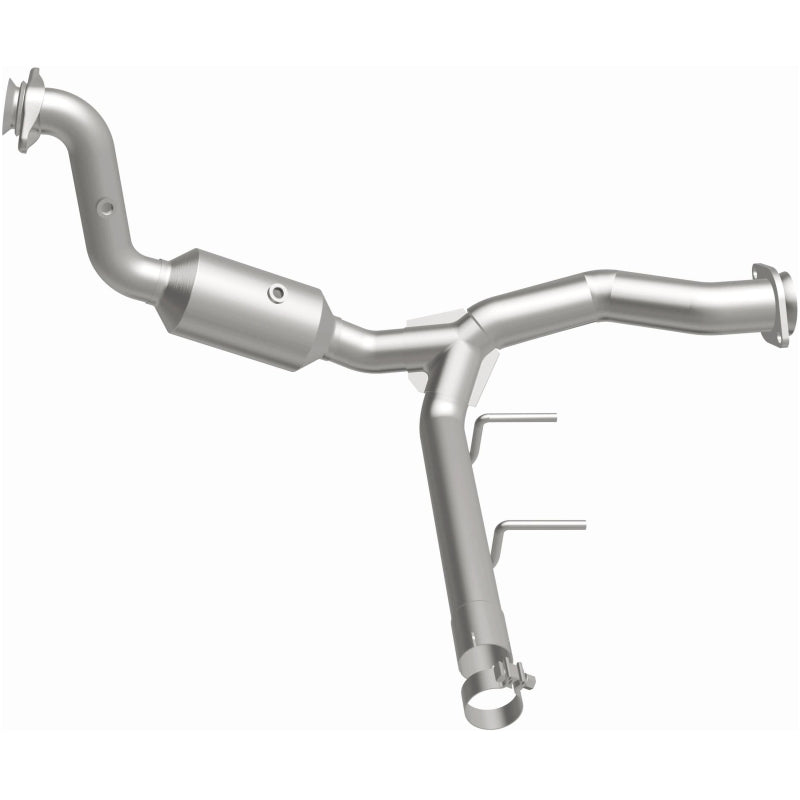 MagnaFlow Direct Fit Catalytic Converter 15-17 Ford F150 V6 2.7L OEM Underbody - 21-471
