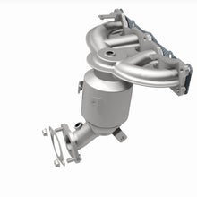 Load image into Gallery viewer, MagnaFlow 13-17 Hyundai Santa Fe Sport 2.4L Direct Fit Catalytic Converter - 5531775