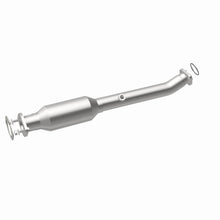 Load image into Gallery viewer, Magnaflow 11-13 QX56 V8 5.6 OEM Underbody Direct Fit Converter - 21-121