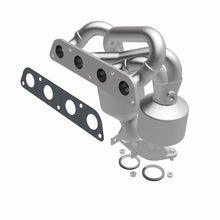 Load image into Gallery viewer, MagnaFlow Direct Fit Catalytic Converter 00-05 Toyota MR2 1.8L - 452066