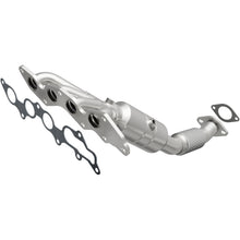 Load image into Gallery viewer, MagnaFlow 08-10 Ford Focus 2.0L Direct Fit Converter - 5531139