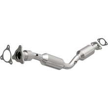 Load image into Gallery viewer, MagnaFlow 08-11 Chevrolet HHR 2.2L Direct Fit Converter - 551958