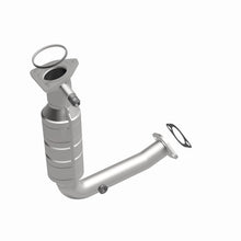 Load image into Gallery viewer, MagnaFlow Direct Fit Catalytic Converter 00-04 Ford Focus 4.2L M/T - 25201