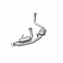 Load image into Gallery viewer, MagnaFlow Direct Fit Catalytic Converter Taurus 96-99 3.0L - 23523