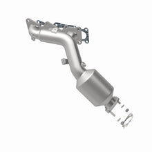 Load image into Gallery viewer, MagnaFlow OEM Grade Federal / EPA Compliant Manif Catalytic Converter 09-11 Hyundai Genesis V6 3.8L - 52778