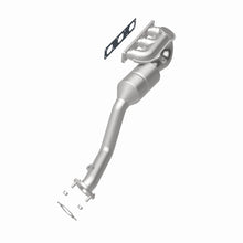 Load image into Gallery viewer, MagnaFlow Direct Fit Catalytic Converter BMW 5 99-00 Front - 452465
