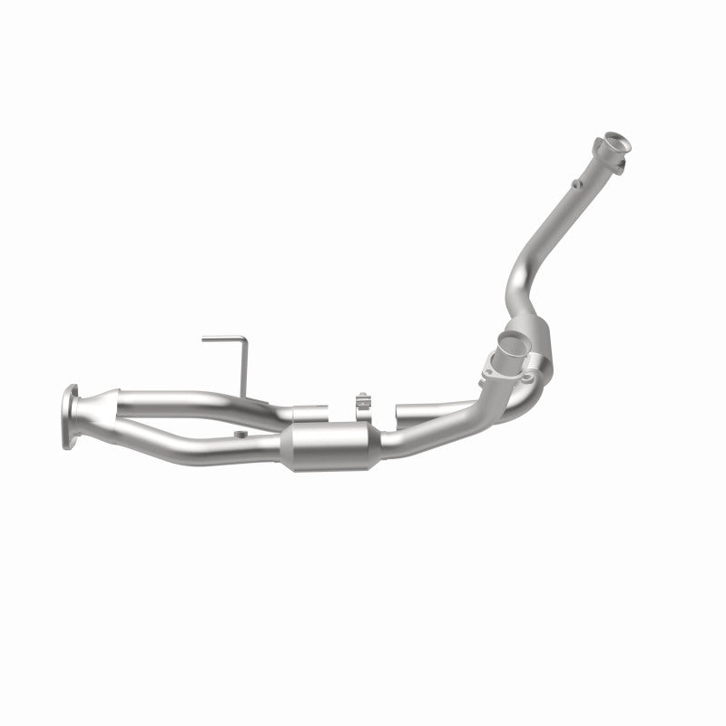 MagnaFlow 05-06 Jeep Grand Cherokee 3.7L Direct Fit Converter - 5451687