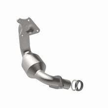 Load image into Gallery viewer, MagnaFlow Direct Fit Catalytic Converter 2011-2015 Juke L4 1.6 OEM Underbody - 52438