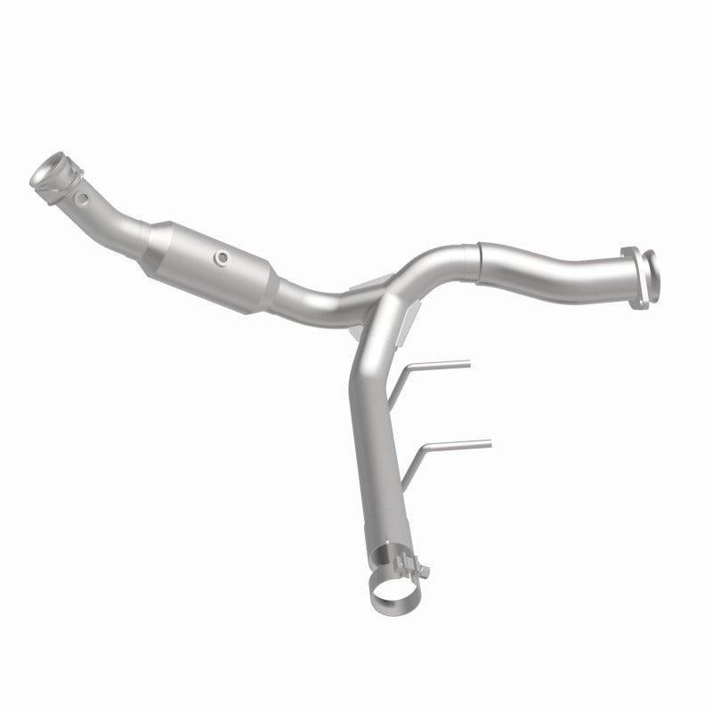 MagnaFlow 15-17 Ford F-150 5.0L Direct Fit Converter - 5551470