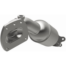 Load image into Gallery viewer, MagnaFlow Direct Fit Catalytic Converter 16-19 Toyota Tacoma 3.5L PS - 22-212