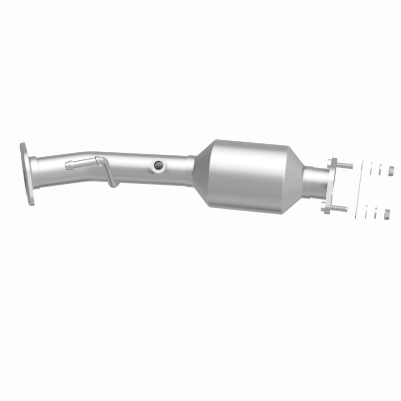 MagnaFlow California Direct Fit Catalytic Converter 13-15 Nissan NV200 2.0L - 557690
