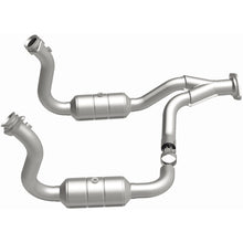 Load image into Gallery viewer, MagnaFlow 08-10 Ford F-250 Super Duty 5.4L Direct Fit Converter - 5551760