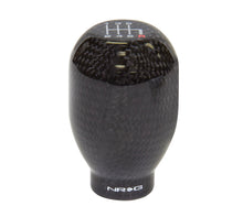 Load image into Gallery viewer, NRG Universal Shift Knob 42mm - Heavy Weight 480G / 1.1Lbs. - Black Carbon Fiber (6 Speed) - SK-100BC-1-W