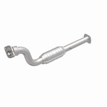 Load image into Gallery viewer, MagnaFlow Direct Fit Catalytic Converter 98-99 Lumina Monte Carlo 3. - 23521