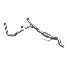 Load image into Gallery viewer, Magnaflow Conv DF 00-03 Dodge Dakota 3.9L/5.9L 4WD (49 State) - 23734