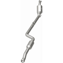 Load image into Gallery viewer, MagnaFlow 2011 C300 V6 3 OEM Underbody Direct Fit Converter - 21-492