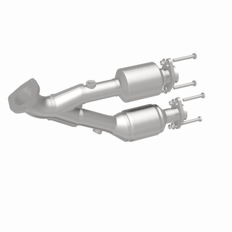 MagnaFlow Direct Fit Catalytic Converter 00-01 Cherokee 4L Front - 93207
