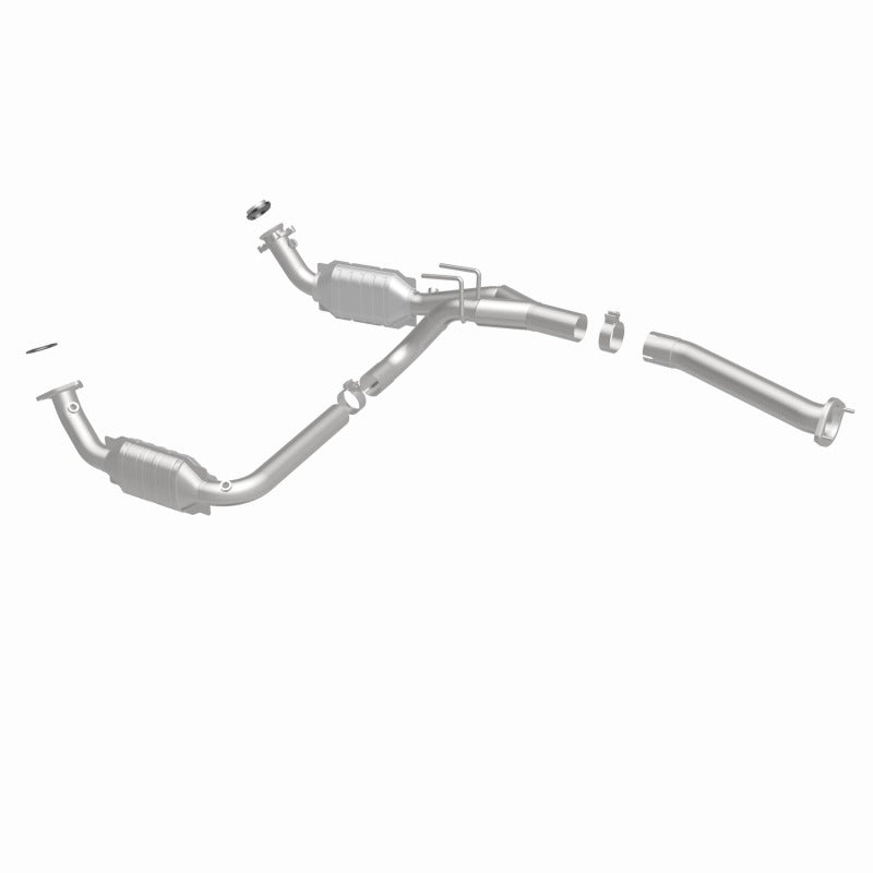 MagnaFlow 03-06 Chevrolet Express 1500 4.3L Direct Fit Converter - 4451211