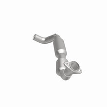 Load image into Gallery viewer, MagnaFlow 02-03 Ford F-150 5.4L Direct Fit Converter - 4583090