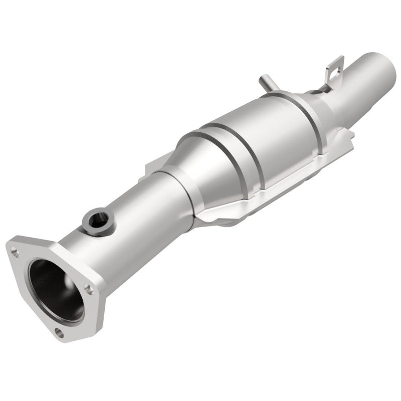 MagnaFlow Direct Fit Catalytic Converter 95 Volkswagen Golf 2.8L - 23713