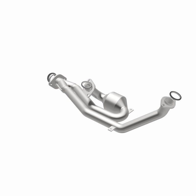 MagnaFlow Direct Fit Catalytic Converter 01-03 Toyota Sienna 3.0L - 23136