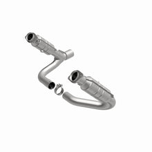 Load image into Gallery viewer, MagnaFlow Direct Fit Catalytic Converter 2008 Chrysler Aspen 4.7L/Dodge Durango 4.7L 2WD - 49638
