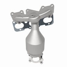 Load image into Gallery viewer, Magnaflow 07-10 Kia Sedona 3.8L California Grade CARB Compliant DF Manifold Catalytic Converter - 5582685