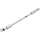 MagnaFlow Direct Fit Catalytic Converter OEM 14-15 Hyundai Tucson 2.0L Underbody - 52815
