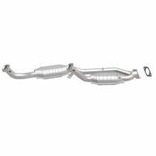 Load image into Gallery viewer, MagnaFlow 99-00 Ford Windstar 3.0L Direct Fit Converter - 4451543