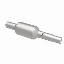 Load image into Gallery viewer, MagnaFlow Direct Fit Catalytic Converter 96-98 Jeep Grand Cherokee Underbody - 4451226