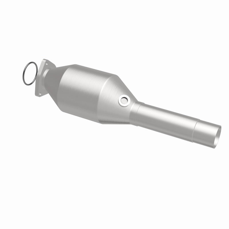 MagnaFlow 96-98 Volkswagen Golf 2.8L Direct Fit Converter - 4481957