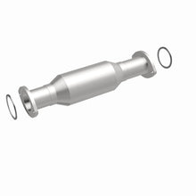 Load image into Gallery viewer, MagnaFlow 96-99 Toyota Tacoma 2.7L Direct Fit Converter - 4481609