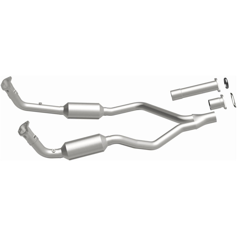 MagnaFlow Direct Fit Catalytic Converter 90-93 Land Rover Range Rover 3.9L V8 - 3391821