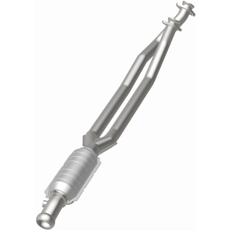 MagnaFlow Conv Volvo 6.5X4 2/2.5 - 23954