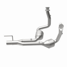 Load image into Gallery viewer, MagnaFlow 2004 Jeep Grand Cherokee 4.7L Direct Fit Converter - 4551074