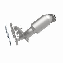 Load image into Gallery viewer, MagnaFlow 11-15 Toyota Sienna 3.5L Direct Fit Converter - 5582545