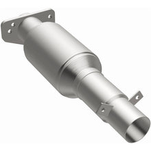 Load image into Gallery viewer, MagnaFlow California Grade Catalytic Converter Direct Fit 91-92 Oldsmobile Bravada V6 4.3L - 3391486