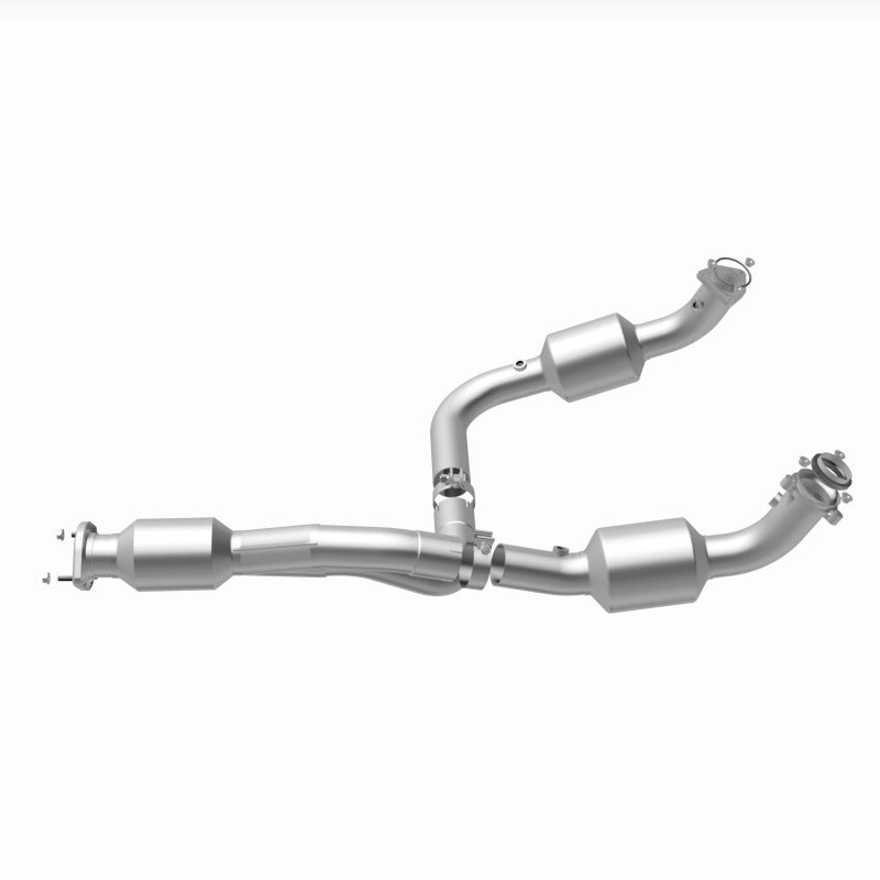 MagnaFlow 12-20 Chevrolet Express 4500 Underbody 6.0L Direct Fit Catalytic Converter - 280505