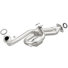 Load image into Gallery viewer, MagnaFlow Direct Fit Catalytic Converter 01-03 Toyota Sienna 3.0L fr - 49986