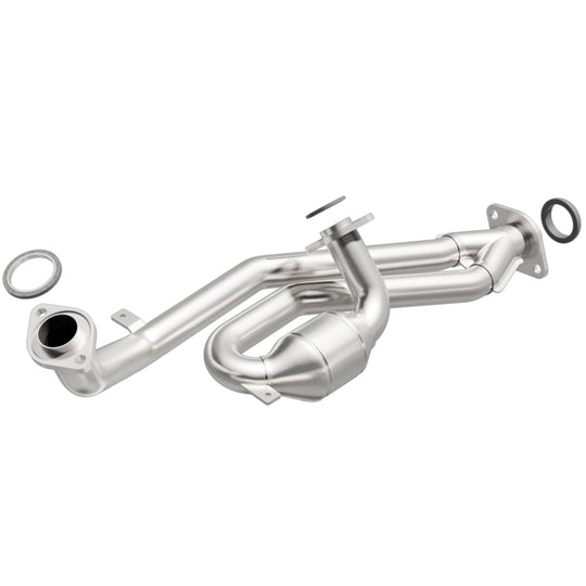 MagnaFlow Direct Fit Catalytic Converter 01-03 Toyota Sienna 3.0L fr - 49986