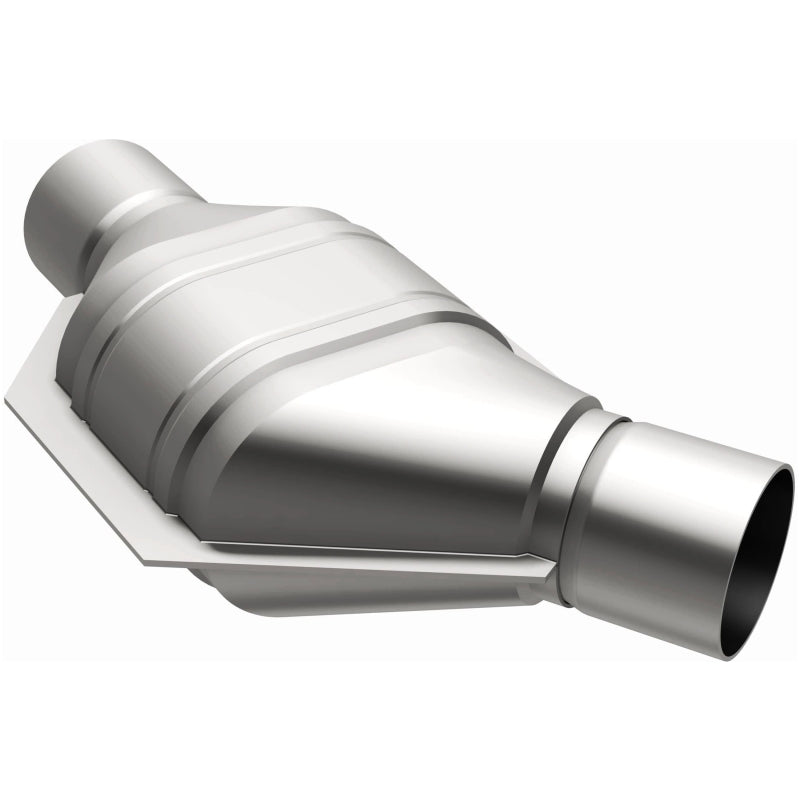 MagnaFlow Conv Univ 2.5 Angled Inlet - 91076