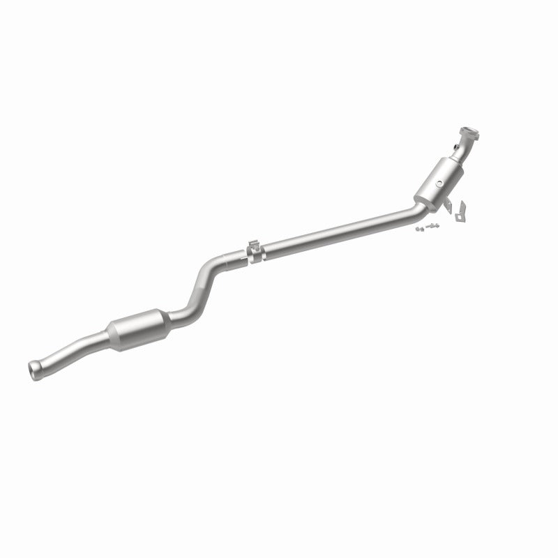 MagnaFlow 12-16 E350 V6 3.5 OEM Underbody Direct Fit Converter - 21-447