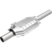 Load image into Gallery viewer, MagnaFlow Direct Fit Catalytic Converter 81-83 Jeep Cherokee 4.2L - 3391222