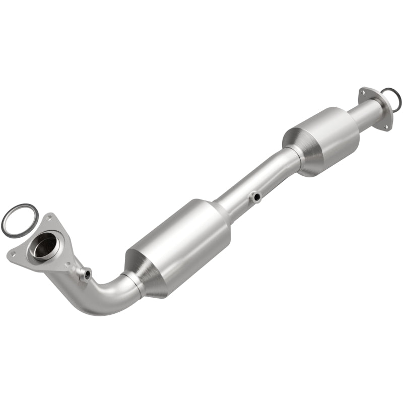 MagnaFlow 07-18 Toyota Tundra 5.7L CARB Compliant Direct-Fit Catalytic Converter - 5582630
