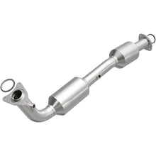Load image into Gallery viewer, MagnaFlow 07-18 Toyota Tundra 5.7L CARB Compliant Direct-Fit Catalytic Converter - 5582630