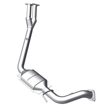 Load image into Gallery viewer, MagnaFlow Direct Fit Catalytic Converter ISUZU RODEO 2.2L OEM - 49004
