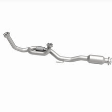 Load image into Gallery viewer, MagnaFlow Direct Fit Catalytic Converter 97-98 Toyota Avalon Camry 3 - 23880