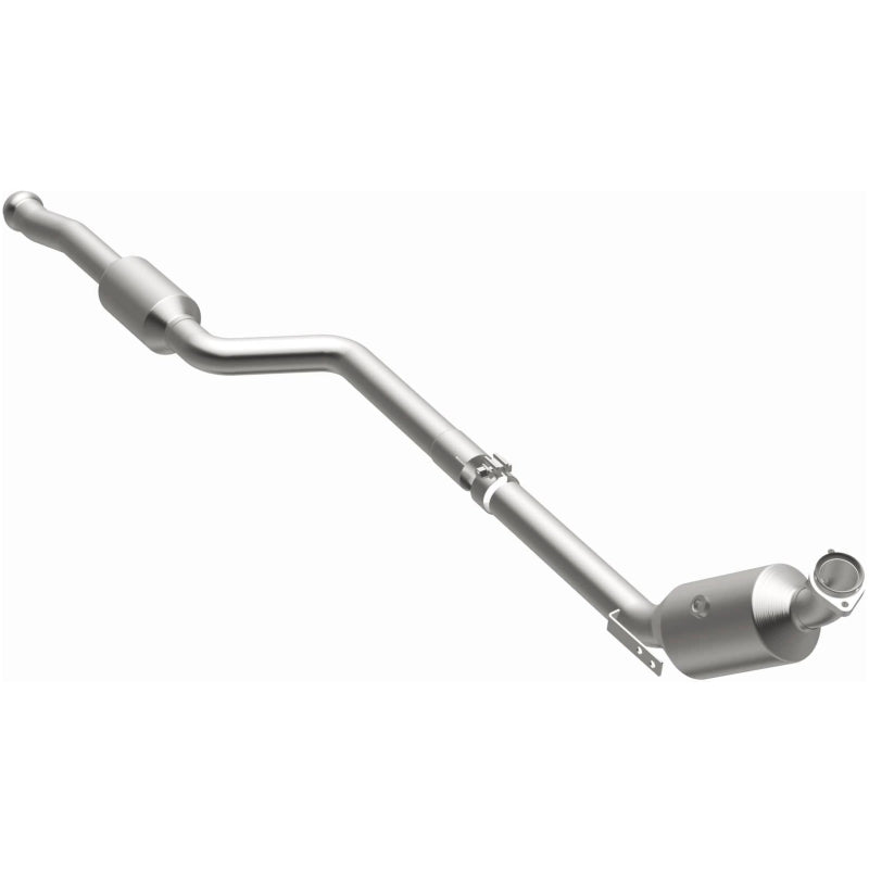 MagnaFlow 2011 C300 V6 3 OEM Underbody Direct Fit Converter - 21-492